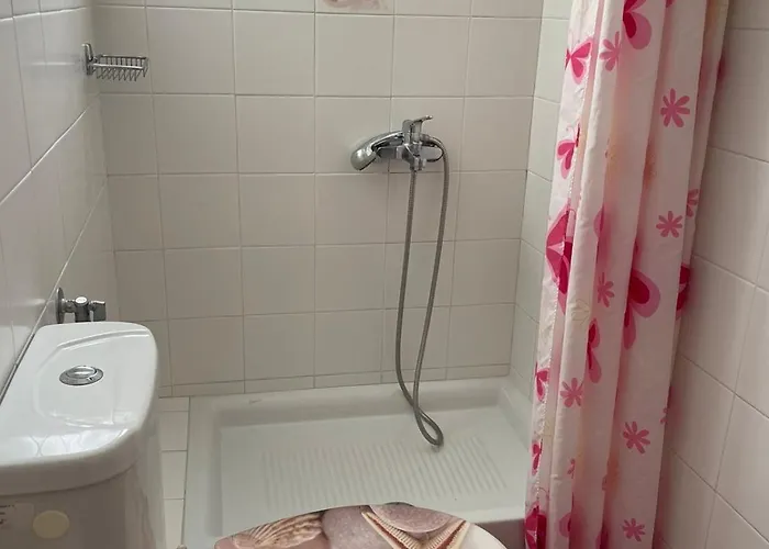 Апартаменты Pefkias Кьятон